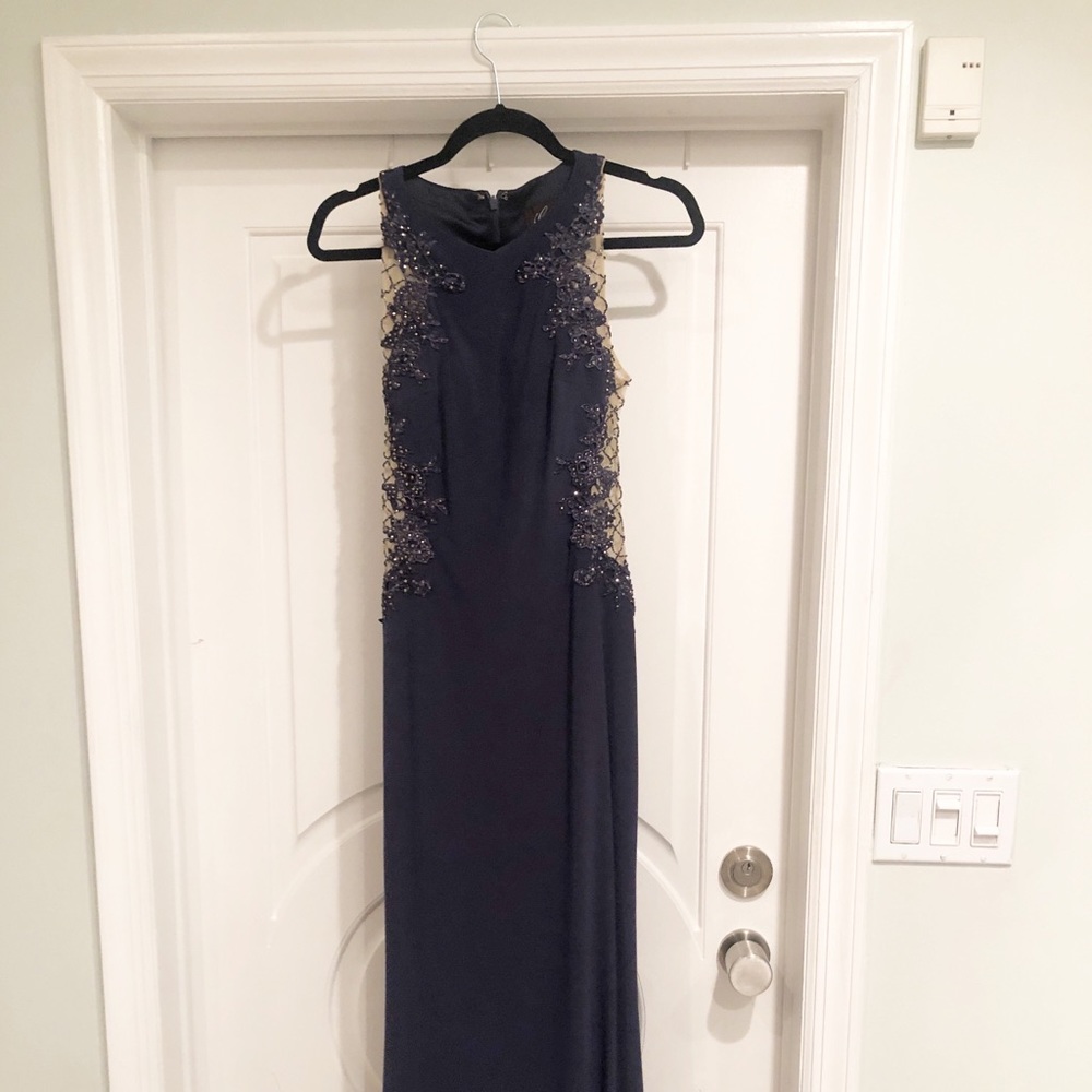 Camille La Vie gown size 2 - Picture 5 of 8